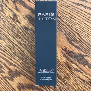 Paris Hilton ProD.N.A. Dual-Action Cleansing Gel